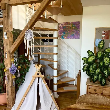 Barn In An Old Near Vaduz Апартаменты